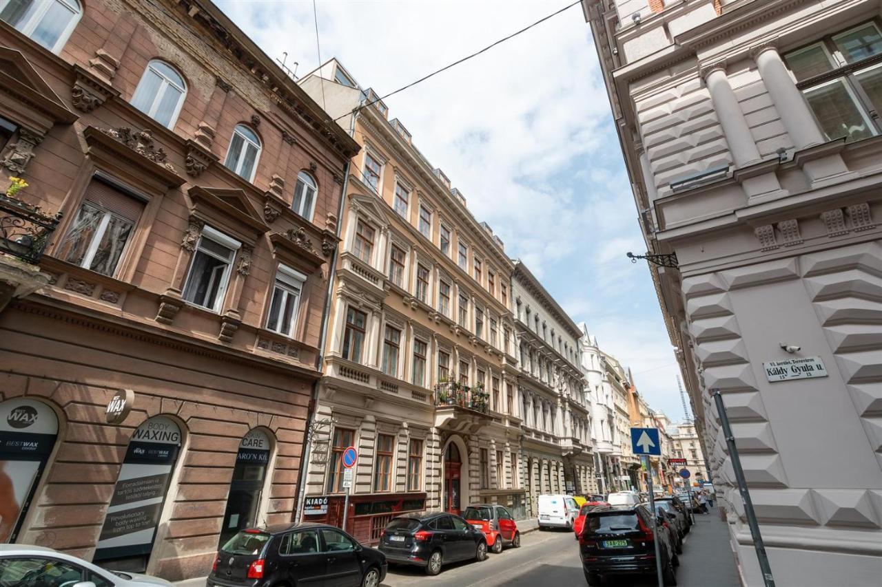 Timber Town Apartment Budapešť Exteriér fotografie